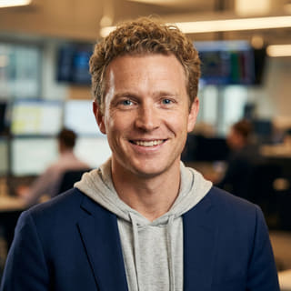 Berrak Birikimsel platformunda Kıdemli Trading Analisti unvanıyla yer alan Ryan Brooks'un profil görseli